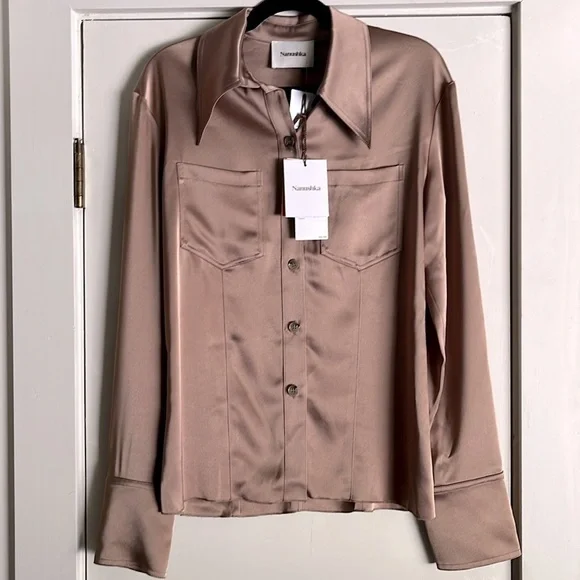 Nanushka Tippi Satin Long Sleeve Button-up Blouse in Sandstone size M - Picture 3 of 11